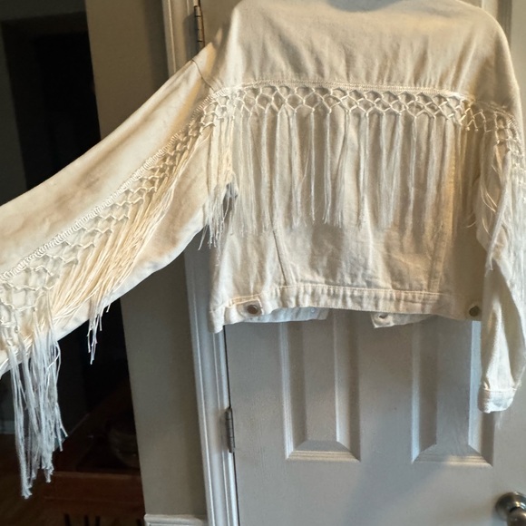 Women's White Denim Jacket - Picture 4 of 4